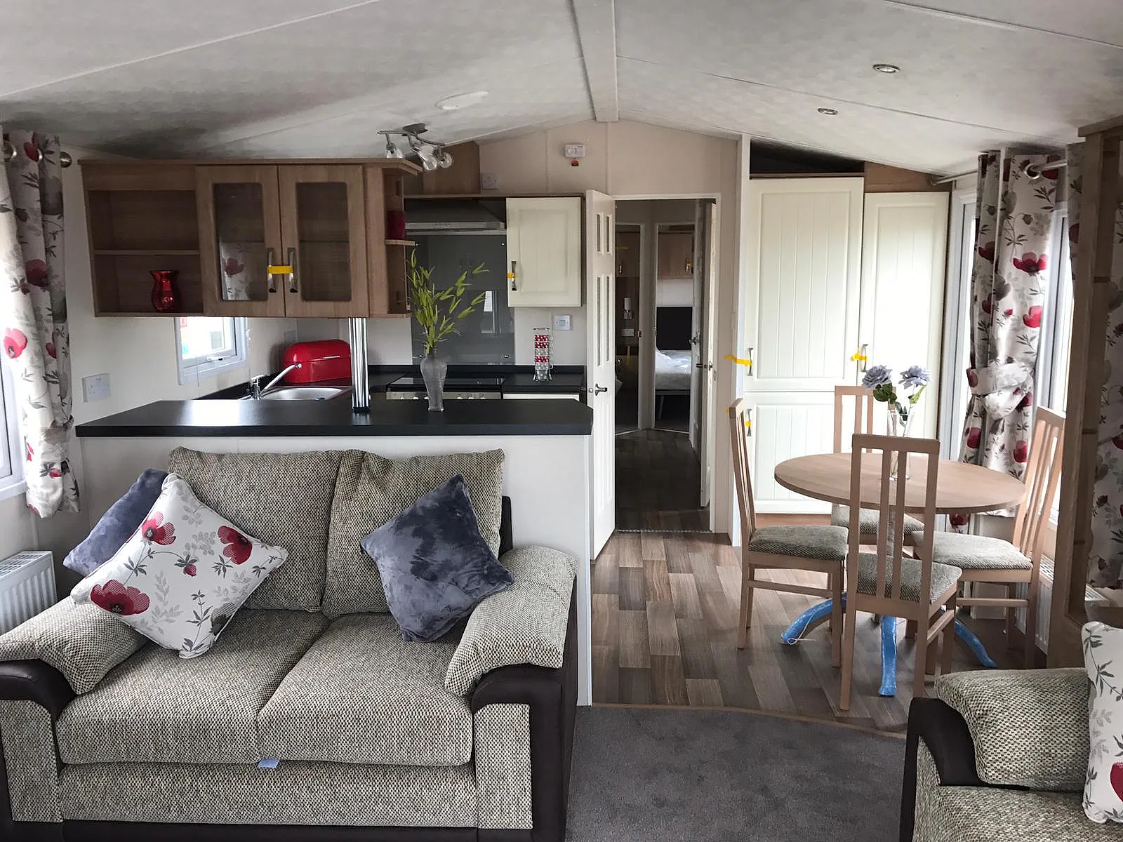 Pre Owned Europa Mobile Homes interior